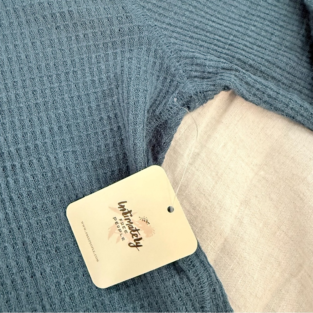 Free People NWT One Of The Girls Thermal Henley in Turquoise Sz L - Picture 5 of 7